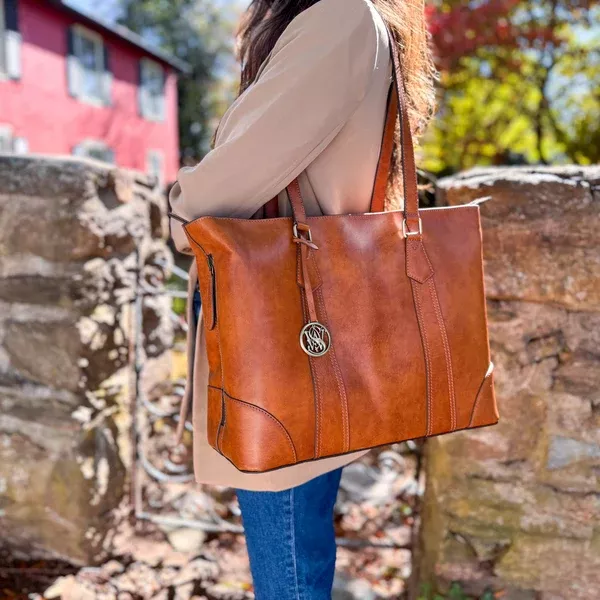 S&W Concealed-Carry Travel Tote