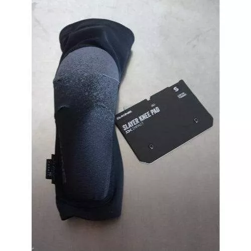 Used Dakine Slayer Mountain Biking Knee Pad, Black, Small